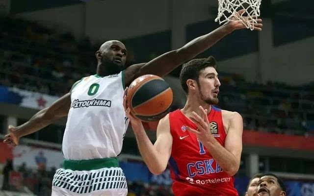 关于紧张对决!国家队与对手激烈争夺胜利的信息 关于紧张对决!国家队与对手激烈争夺胜利的信息