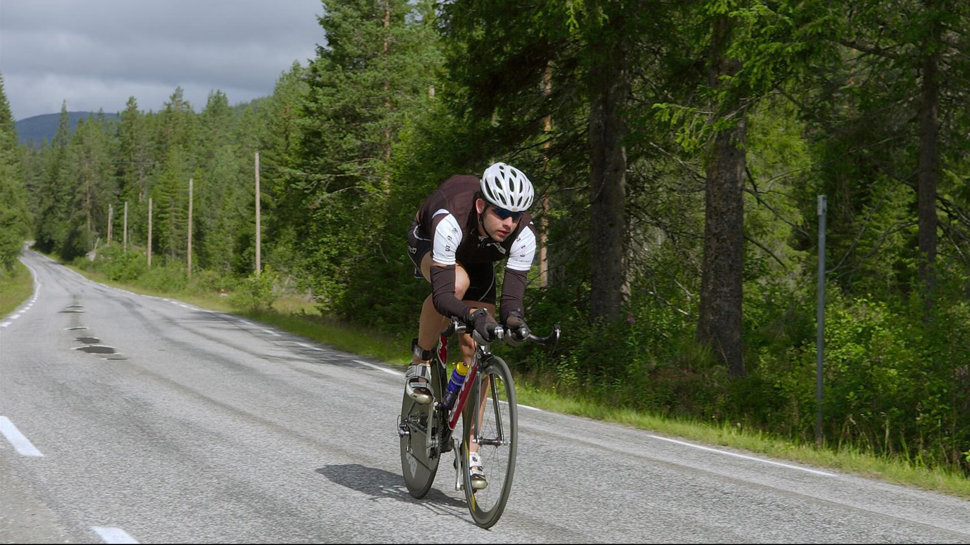 那不勒斯之夜,当姆巴佩的唯一性刺穿西班牙的整体性